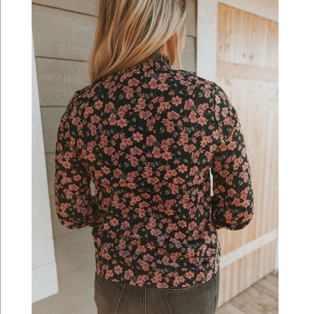 Smocked neck floral long sleeve top - Picture 13 of 15